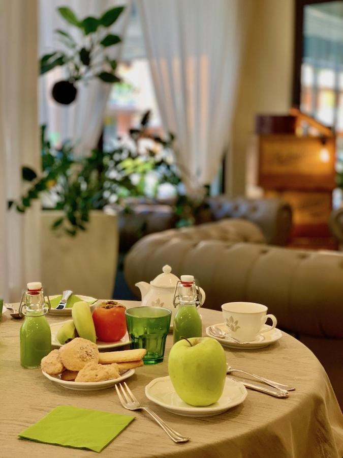 Hotel Brescia Boario Terme 외부 사진